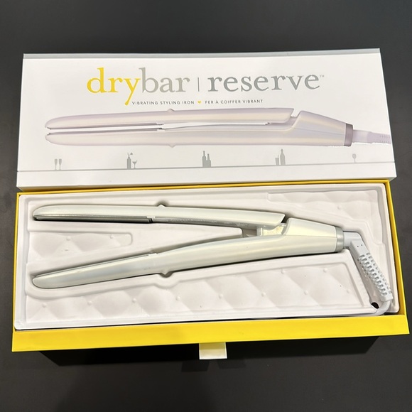 Drybar Reserve Vibrating Styling Iron